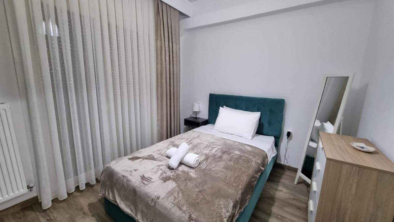 Sergios Apartments 16 Alexandroupoli Bagian luar foto